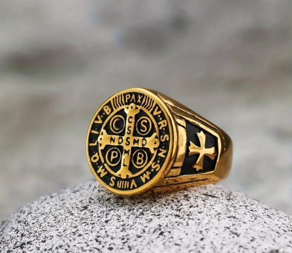 Anillo San Benito